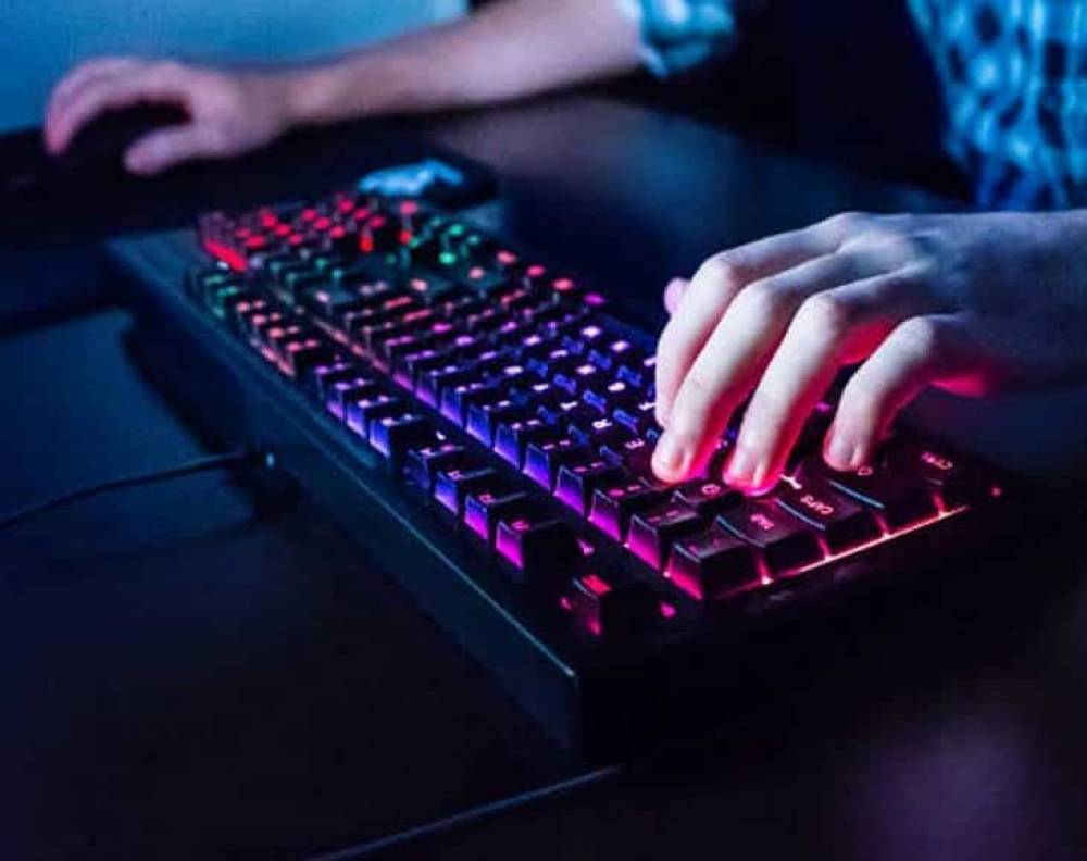 Rekomendasi Keyboard Terbaik Untuk Programmer Harga 1-2 Jutaan